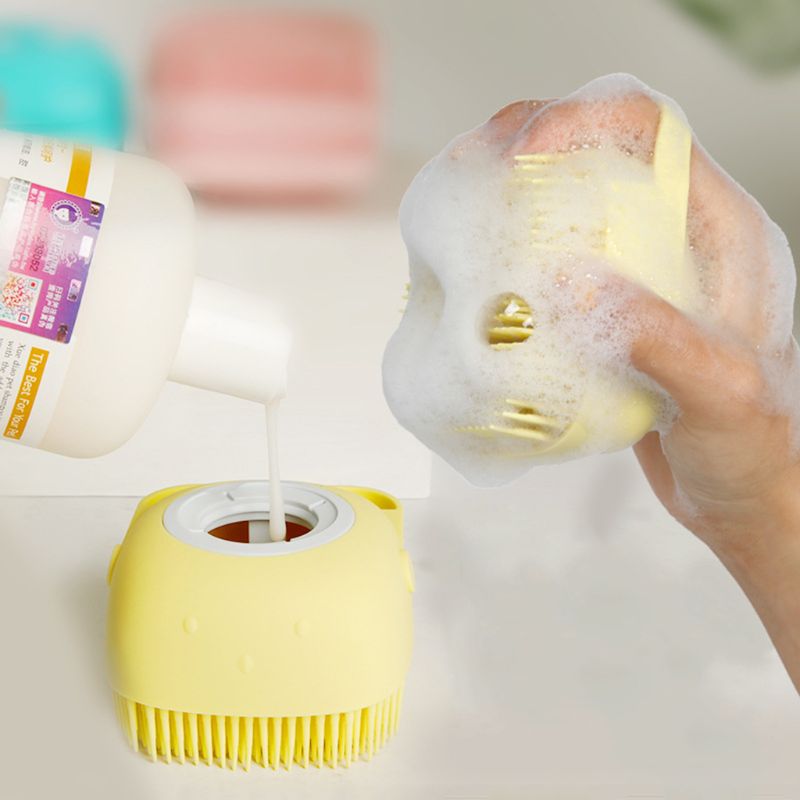 Pet grooming and deshedding brush for dogs and cats